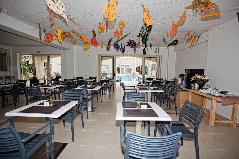 Maravel Star Art Hotel 아델리아노스 캄포스 외부 사진